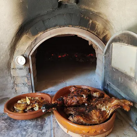 El Jardin De La Huerta 3*