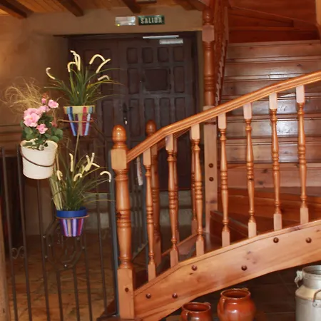 فندق El Jardin De La Huerta Sahagún